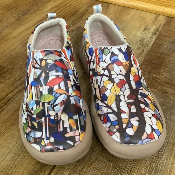 Unbranded unisex colorful tree/leaf print loafers
Size 8 men’s, 9.5 women’s - Picture 1 of 10